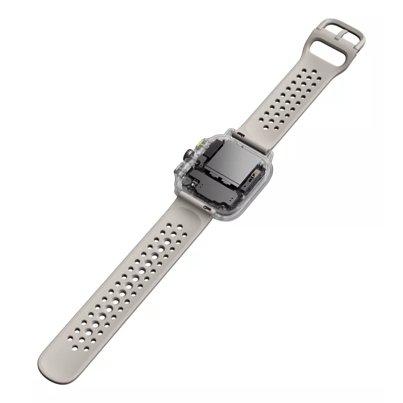 Amazfit Cheetah 4.45 cm (1.75 inch) AMOLED Digital 390 x 450 pixels Touchscreen White GPS (satellite)
