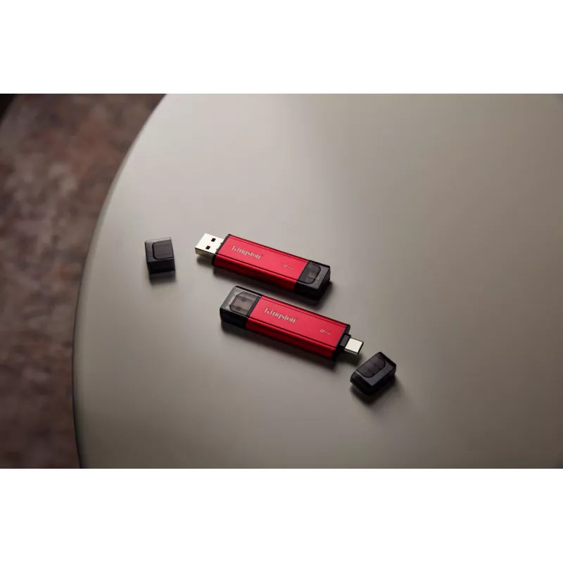 External SSD Kingston 2TB Dual USB-A/USB-C, USB 3.2 Gen 2, Read 1050 MB/s, Write 950 MB/s, Black/Red