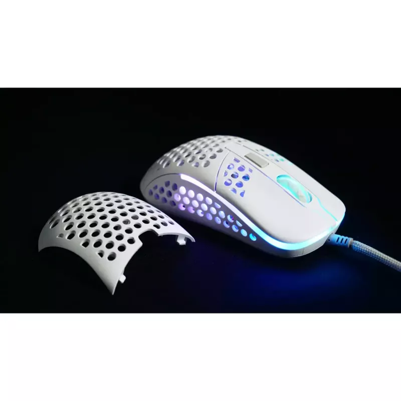 XTRFY M42 ambidextrous gaming mouse — optical sensor, 16,000 DPI, USB Type-A, white, RGB