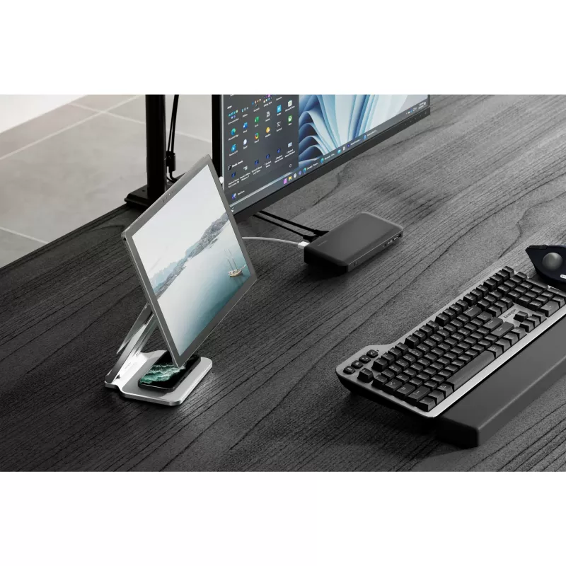 Kensington Elevated Stand for Surface, Platinum, Aluminium, Rubber, Thermoplastic polyurethane (TPU), Zinc, 126.4 mm, 139.3 mm, 193 mm, 612 g