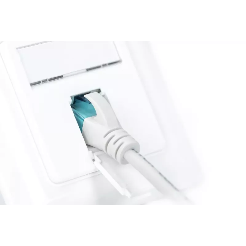 DIGITUS CAT6A Class EA network outlet, shielded 1x RJ45, LSA, pure white, flush mount, 8 direction