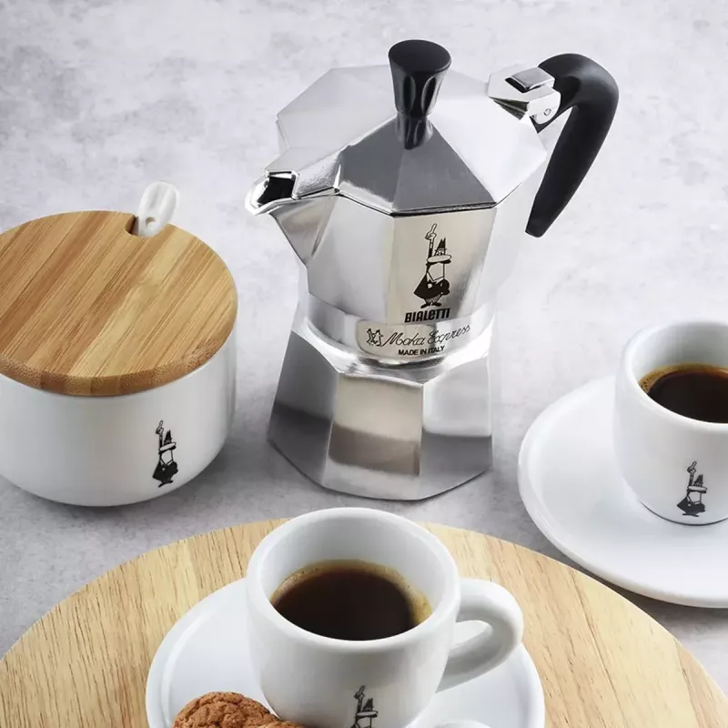 Moka pot BIALETTI Moka Express 0.2 L aluminium black — 3 cups (200 ml), not for induction