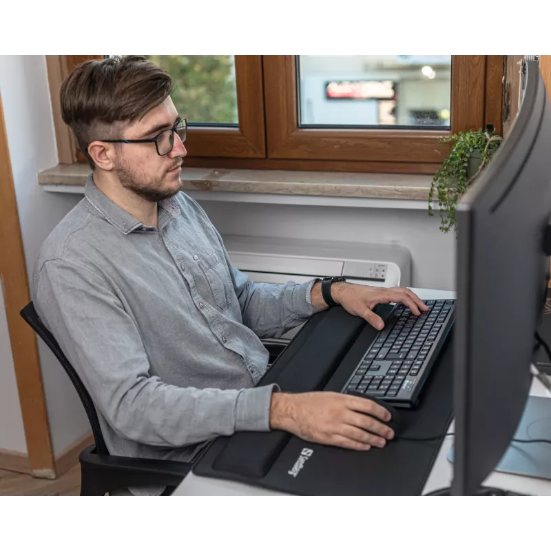 Sandberg Desk Pad Pro XXL, Black, Monochromatic, Wrist rest, Non-slip base, Gaming mouse pad