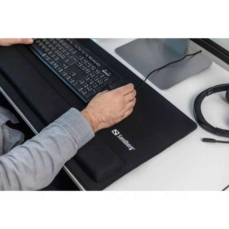 Sandberg Desk Pad Pro XXL, Black, Monochromatic, Wrist rest, Non-slip base, Gaming mouse pad