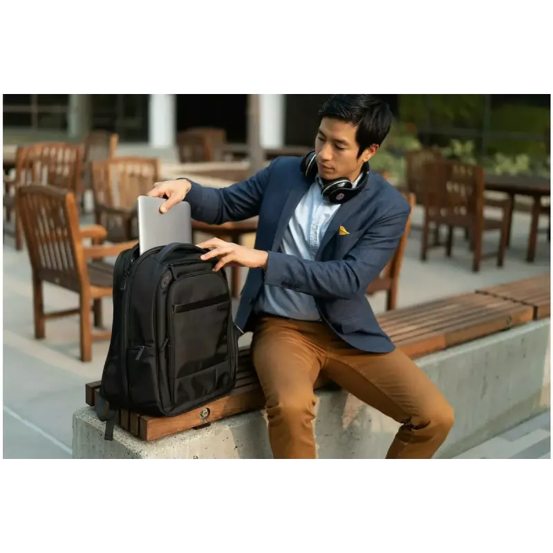 Backpack Kensington Contour 2.0 15.6 inch Business Laptop Backpack
