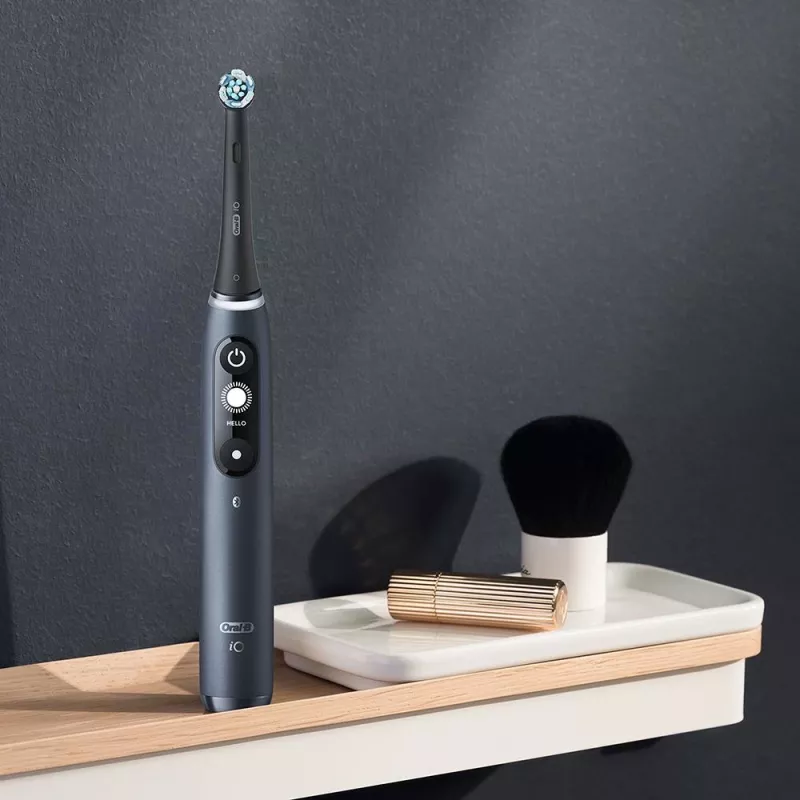 Oral-B iO electric toothbrush Adult Rotating toothbrush Black