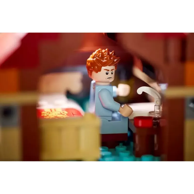 LEGO Harry Potter The Burrow Collectors Edition 76437 building set, 2405 pieces, 10 minifigures, 460×250×230 mm