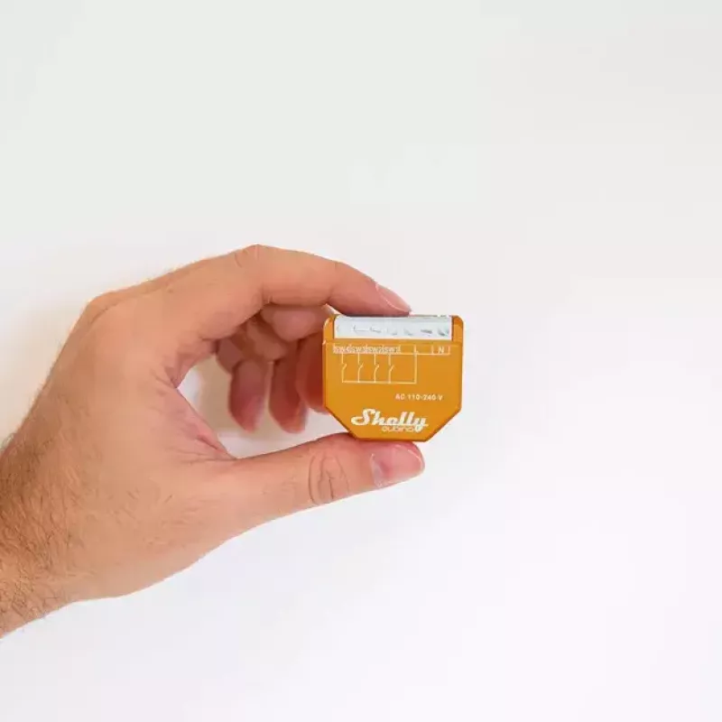 Smart switch Shelly Qubino Wave i4 — wireless scene controller 110–240V, 16A, 50/60Hz, orange