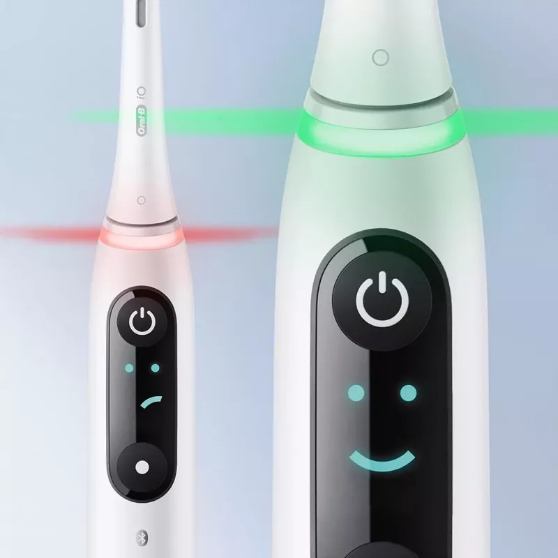 Oral-B iO electric toothbrush Adult Rotating toothbrush White