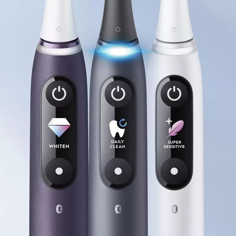 Oral-B iO electric toothbrush Adult Rotating toothbrush Black