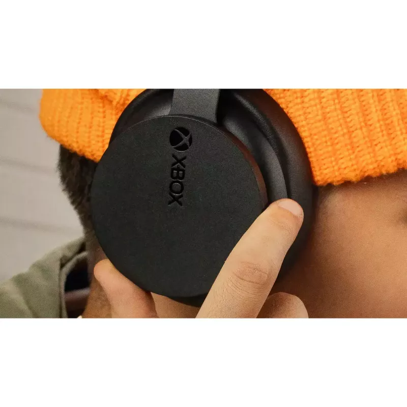Headset Microsoft Xbox Wireless Headset — wireless circumaural gaming headset, USB-C, Bluetooth 4.2, 15 h battery, 312 g