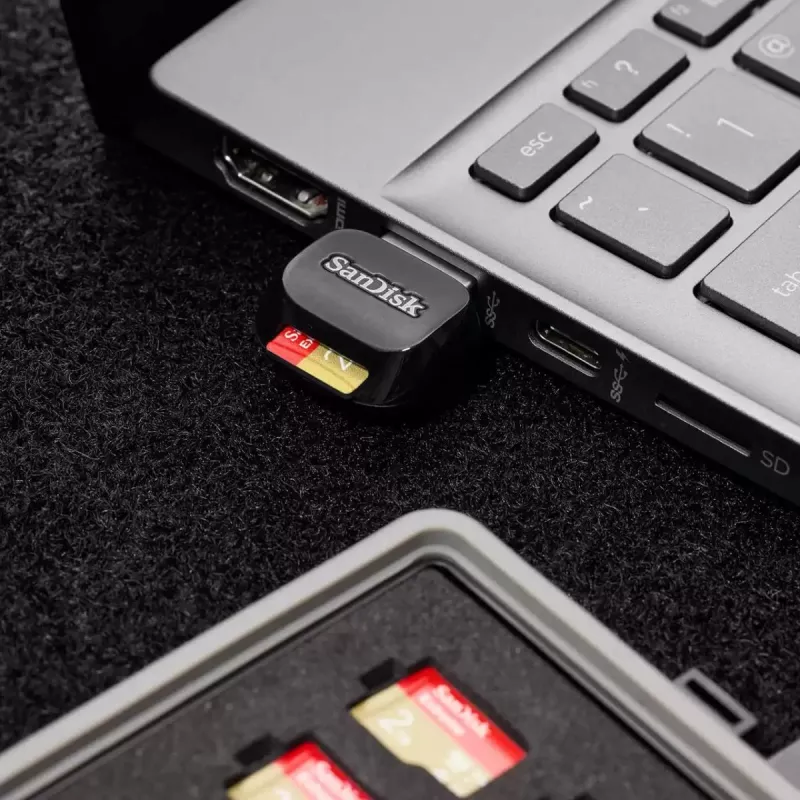 Card Reader SanDisk 1 pc USB 3.2 Gen 1 SDDR-B731-GN6NN