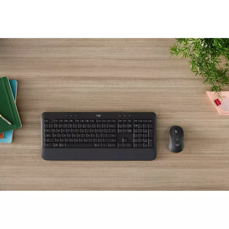 Logitech Signature MK650 Combo for Business Full-size Wireless Keyboard and Mouse