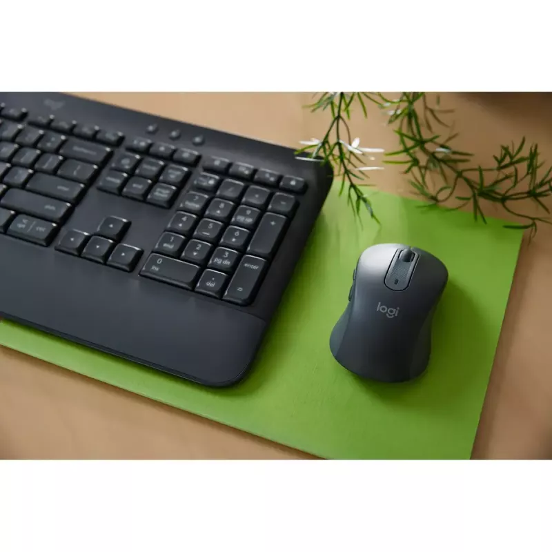 Logitech Signature MK650 Combo for Business Full-size Wireless Keyboard and Mouse