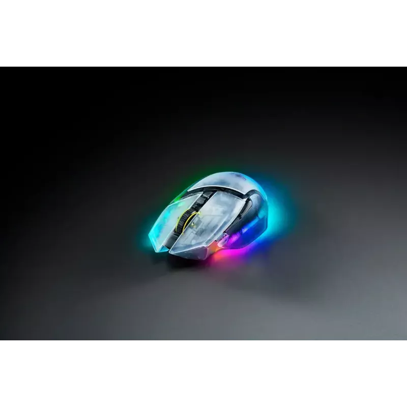 Gaming mouse Razer Basilisk V3 Pro 35K Phantom White Edition — gaming surface optimized for optical and laser mice