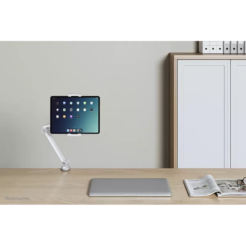 Neomounts DS15-545WH1 Tablet holder desk clamp 4.7-12.9 inch - universal - full motion