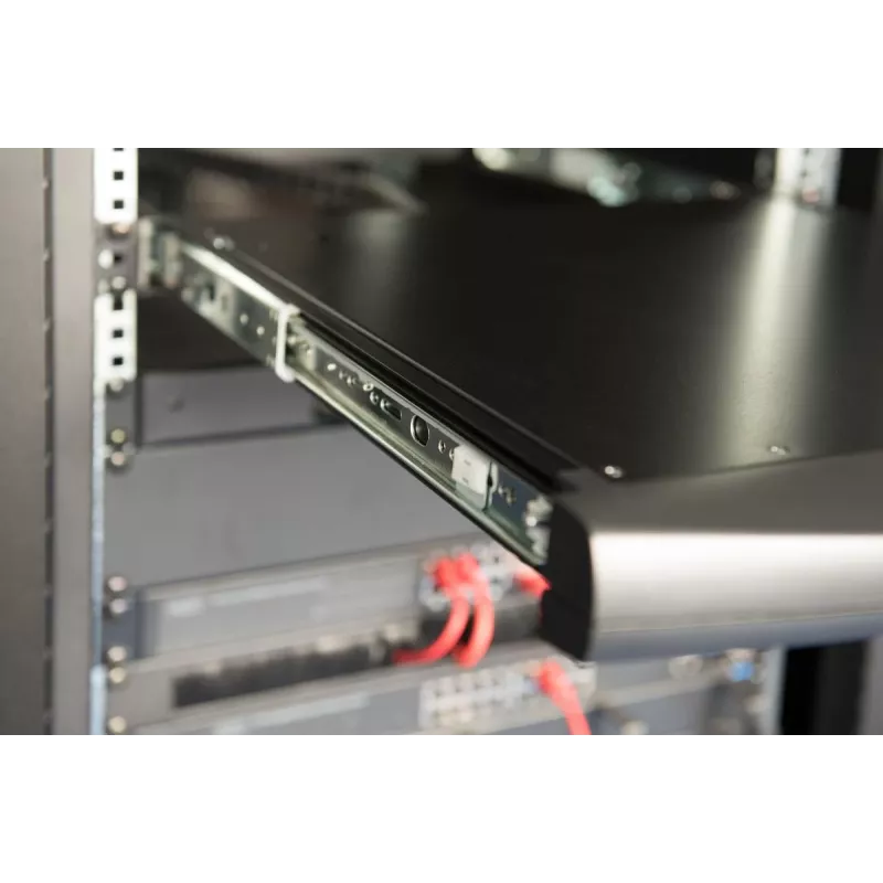 DIGITUS Modularized 43 2cm (17in) TFT console with 8 port KVM RAL 9005 black - Qwerty US