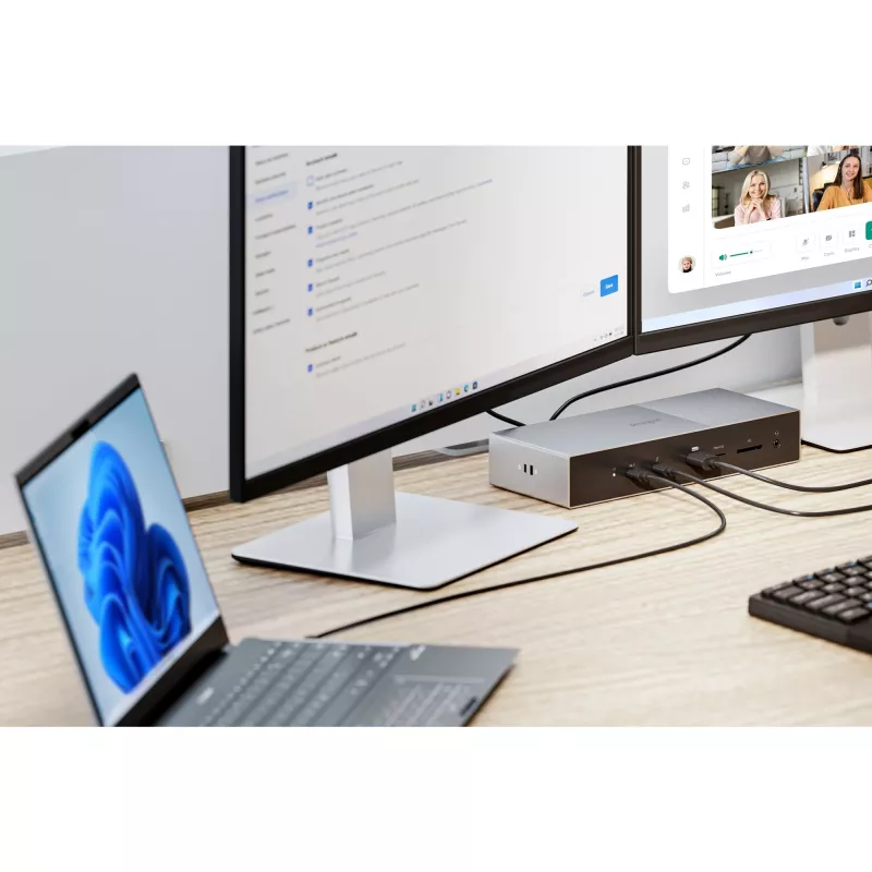 Kensington SD5000T5 EQ Thunderbolt 5 Triple 4K Docking Station with 140W PD - Windows/macOS