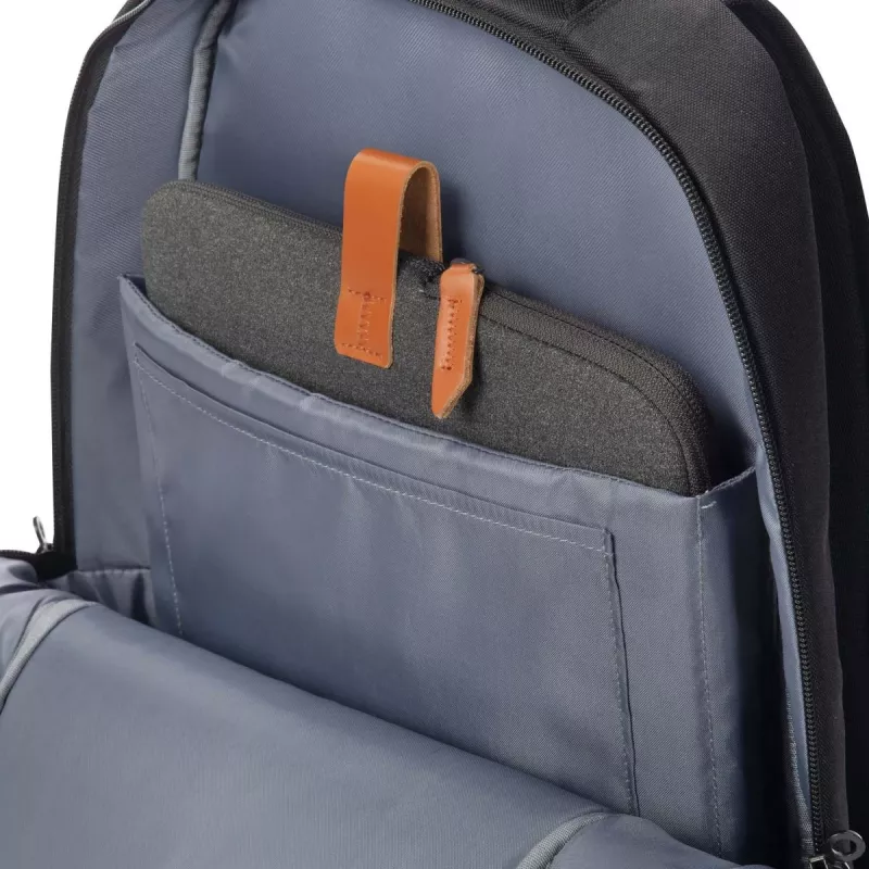 DICOTA Skin Urban Anthracite - 16in MacBook Sleeve - Anthracite / Recycled Polyester Neoprene Fabric