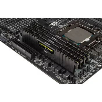 CORSAIR Memory 16GB DDR4 2400MHz C16 Vengeance Low Profilex Black