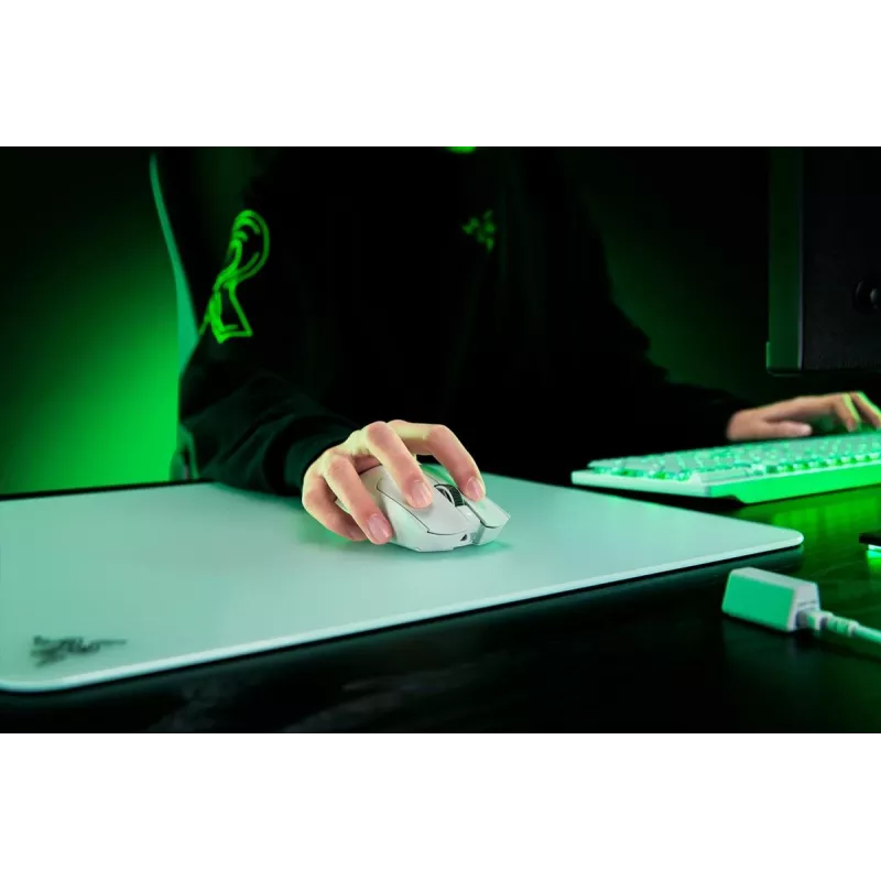 RAZER Viper V3 Pro Gaming Mouse - Wireless / Wired - White