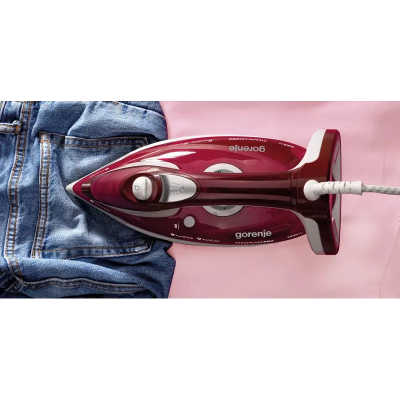 Gorenje SIH3000RBC Steam Iron, 3000 W, ceramic soleplate, 350 ml water tank, 40 g/min steam, 1.6 kg, Red/White