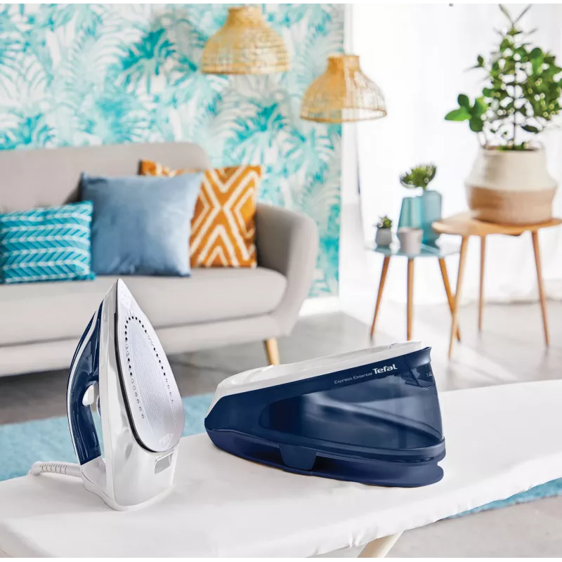 Tefal Express Essential SV6116 2200 W 1.4 L Blue, White