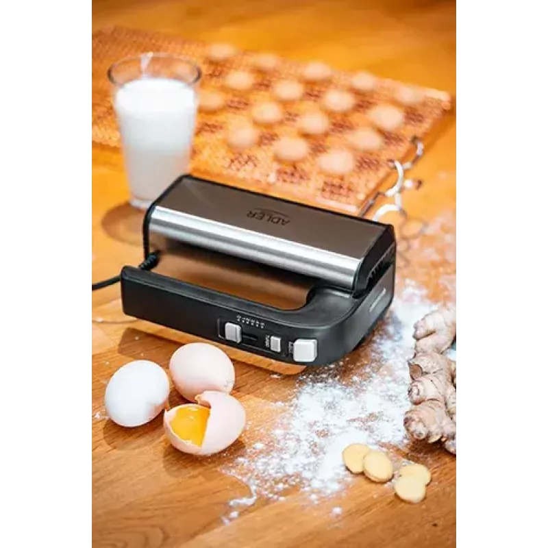 Hand mixer Adler AD 4225 — 5 speeds, turbo, 300 W, inox/silver‑black, beaters and dough hooks