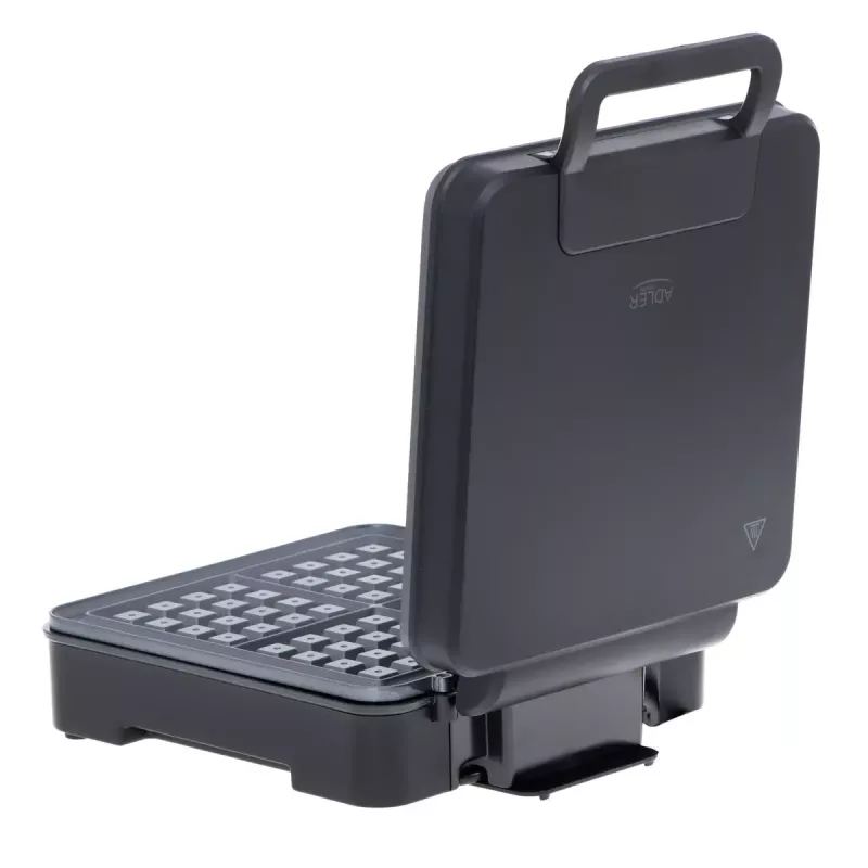Waffle iron Adler AD 3049, 4 square waffles, non-stick, 1800 W, black