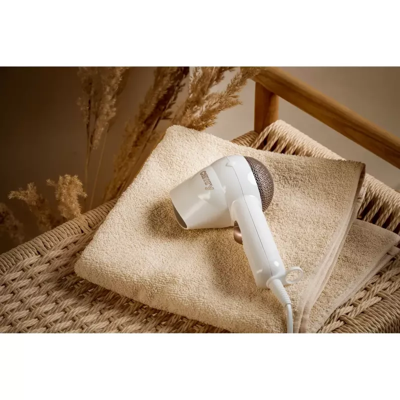 Camry CR 2257 hair dryer, 1400 W, 1 temperature setting, white