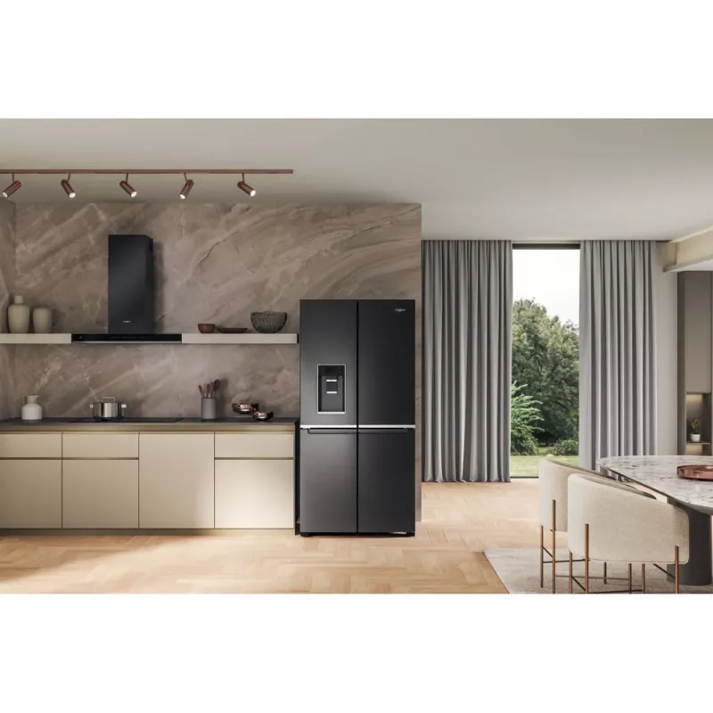 Whirlpool WQ9I FO2BX EF side-by-side refrigerator Freestanding 592 L Black