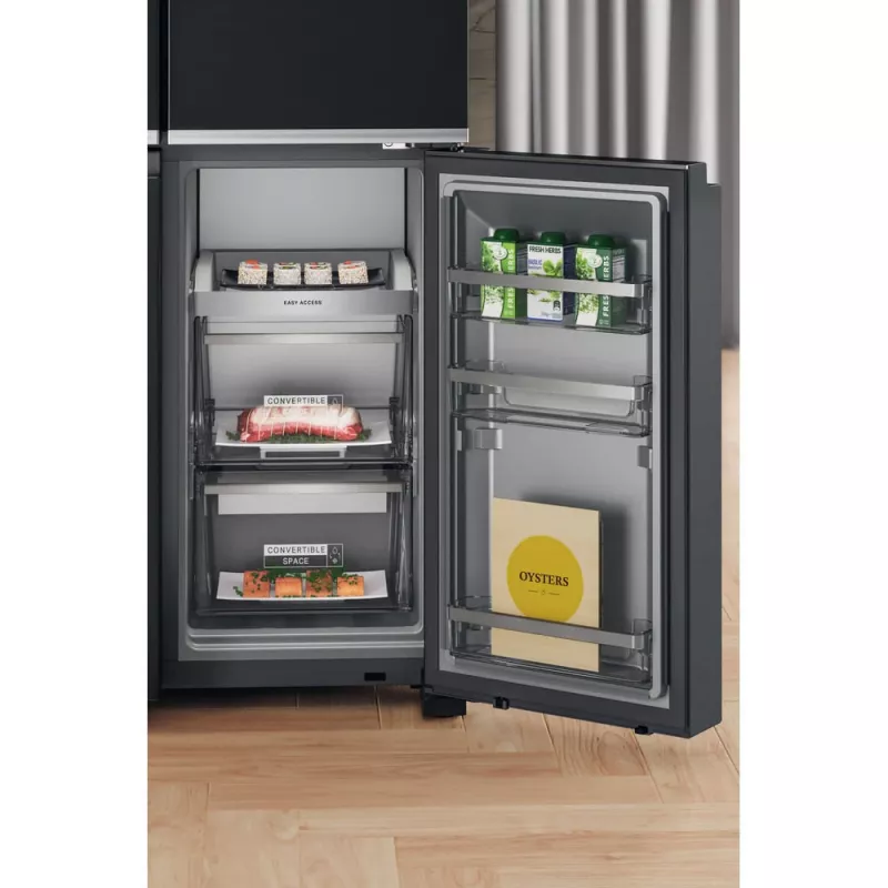 Whirlpool WQ9I FO2BX EF side-by-side refrigerator Freestanding 592 L Black