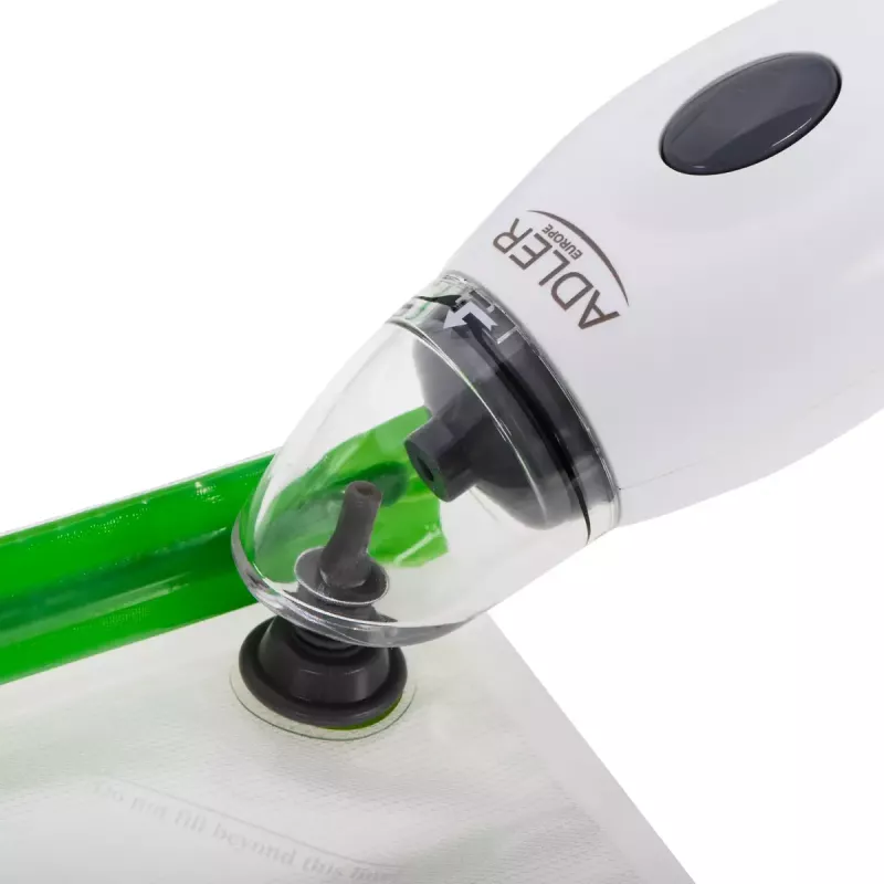 Household vacuum sealer Adler AD 4515 — compact white unit for vacuum packing and sous‑vide