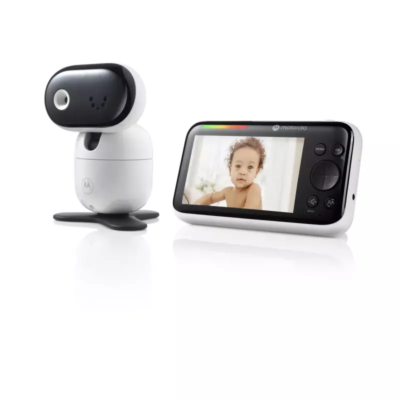 Video baby monitor Motorola PIP1510 with 5.0-inch display and motorized camera