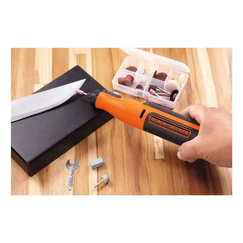 Power engraver Black & Decker BCRT8I-XJ — handheld precision engraver, lightweight design