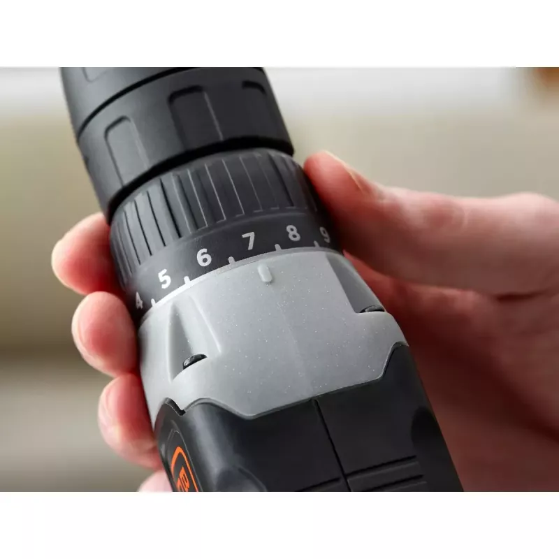 Cordless drill/screwdriver Black & Decker BCD001C1, 18 V, Li‑ion 1.5 Ah, orange/black