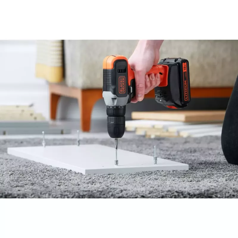 Cordless drill/screwdriver Black & Decker BCD001C1, 18 V, Li‑ion 1.5 Ah, orange/black