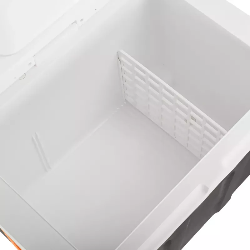 Portable cooler Adler AD 8090 — 40 L 12 V car fridge, Peltier cooling, 220–240 V mains, wheels