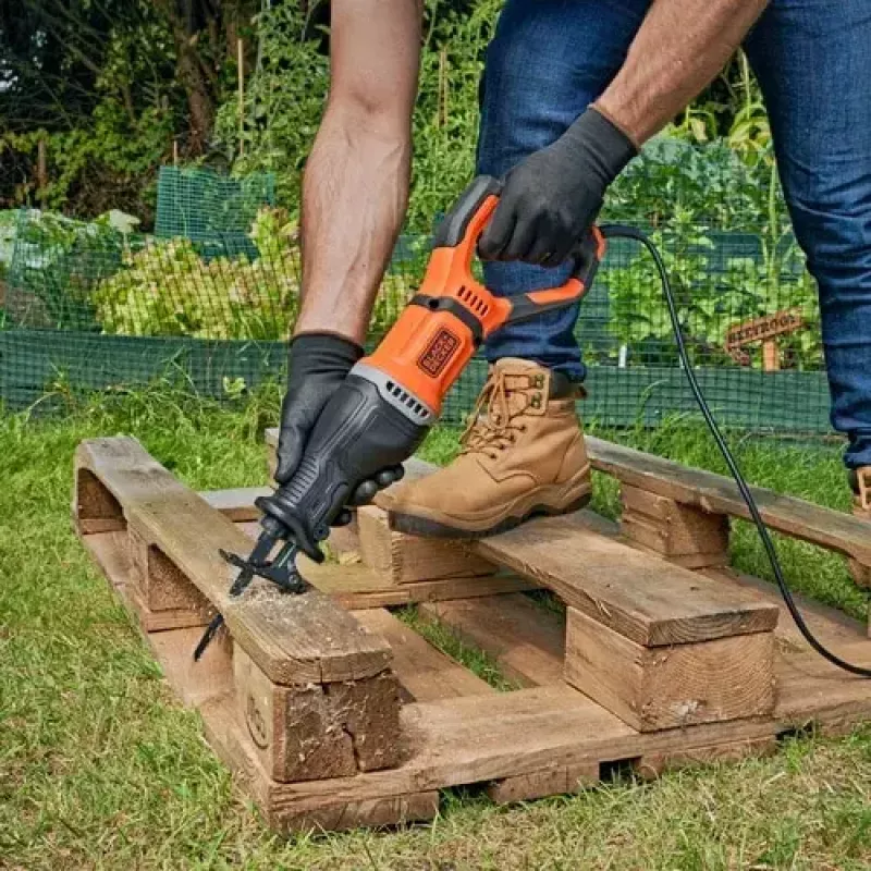 Reciprocating Saw Black & Decker BES301
