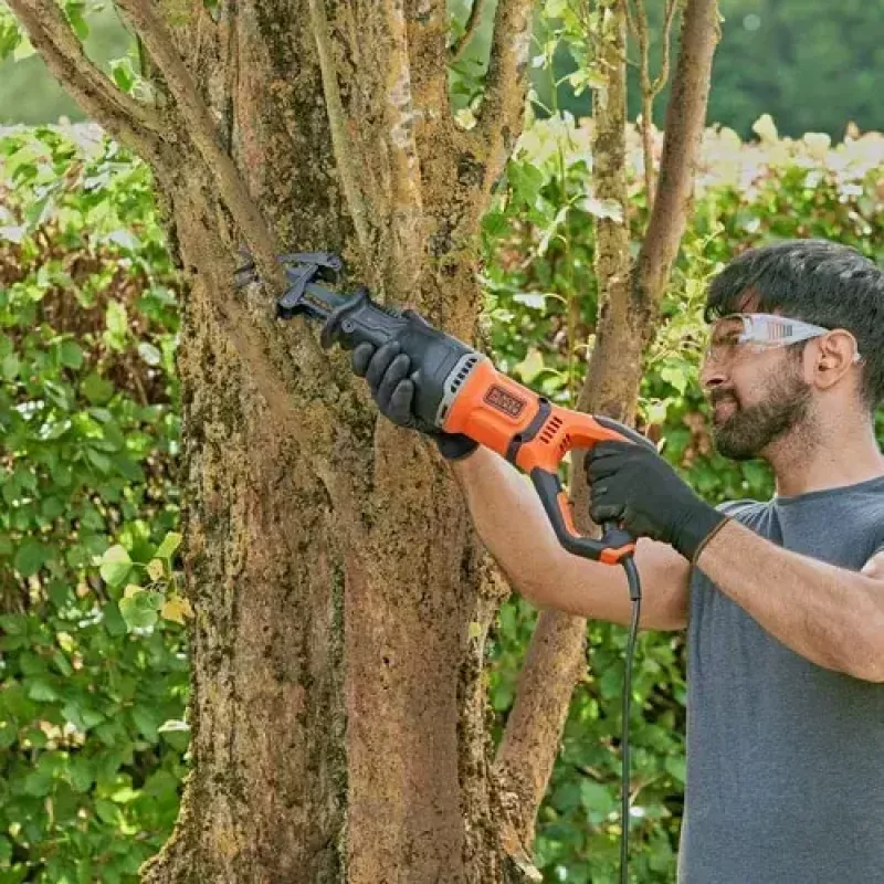 Reciprocating Saw Black & Decker BES301