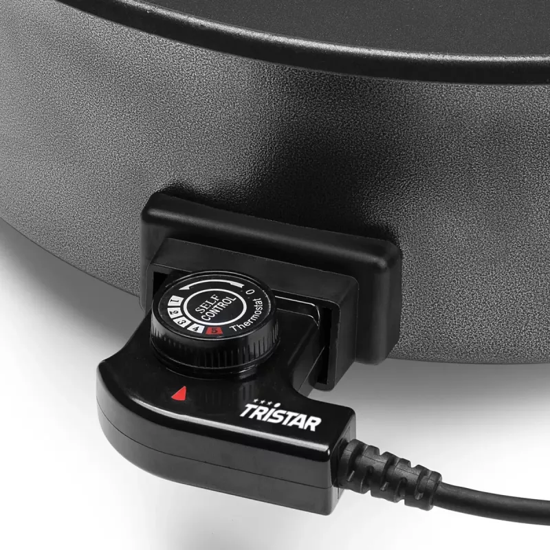 Electric frying pan Tristar PZ-9145 XXL - 40 cm, 1500 W, black