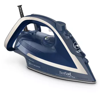 Steam iron Tefal Ultragliss Anti-Calc Plus FV6830 — 2800 W, 250 g/min steam boost, 0.27 L tank