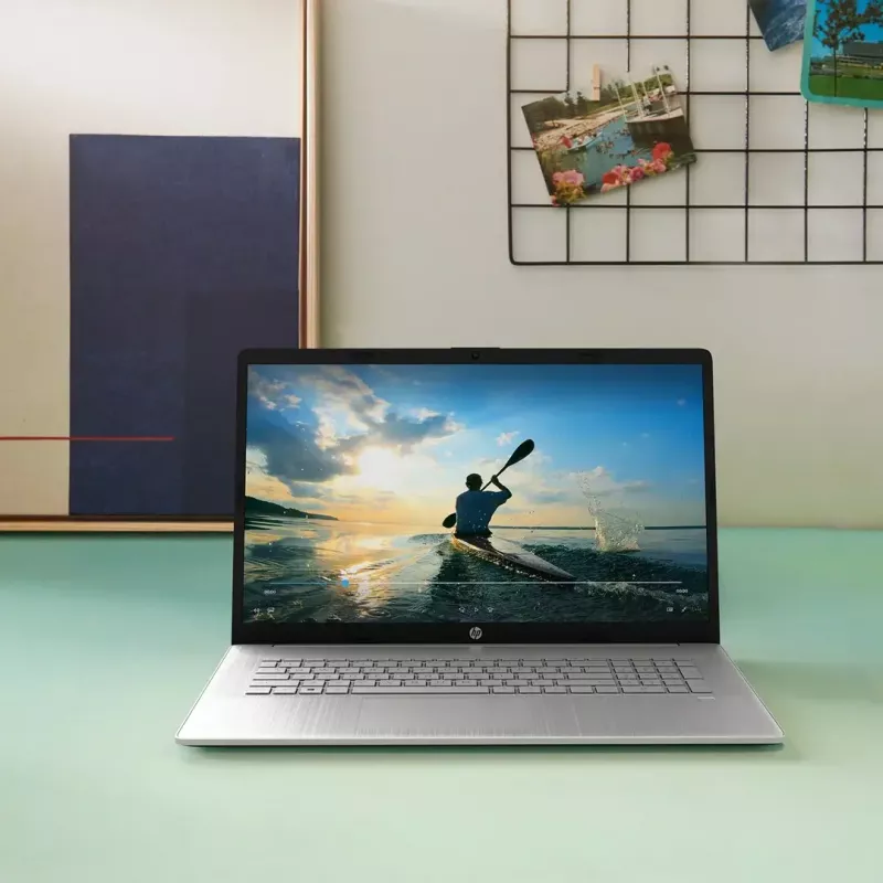 Laptop HP 17-cp3114nw 17.3 inch Ryzen 7 7730U 16GB 512GB Win11Home