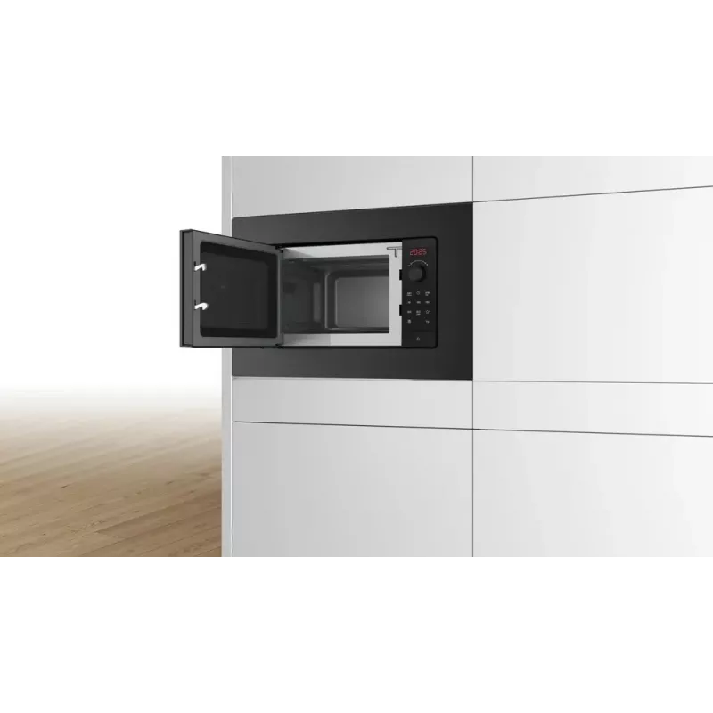 Built-in solo microwave Bosch Serie 2 BFL623MB4 20 L 800 W LED display Black knob control