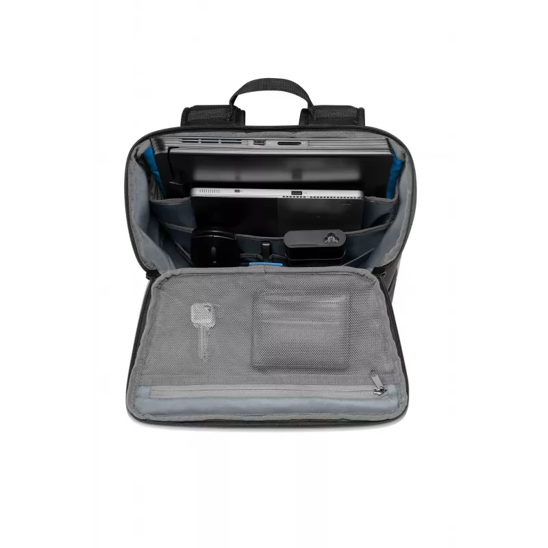 DELL GM1720PM 43.2 cm (17 inch) Backpack Black