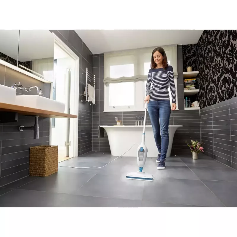 Stick vacuum Black & Decker FSMH13E5-QS – 1300 W, corded, 4.8 m cable, blue