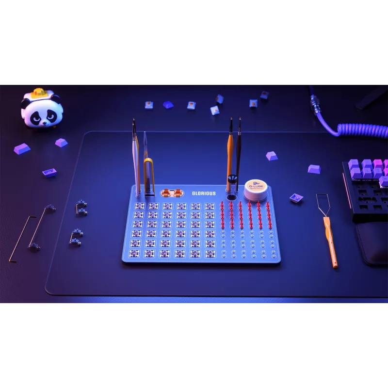 Glorious Gaming Lube Station Keyboard switches lube station