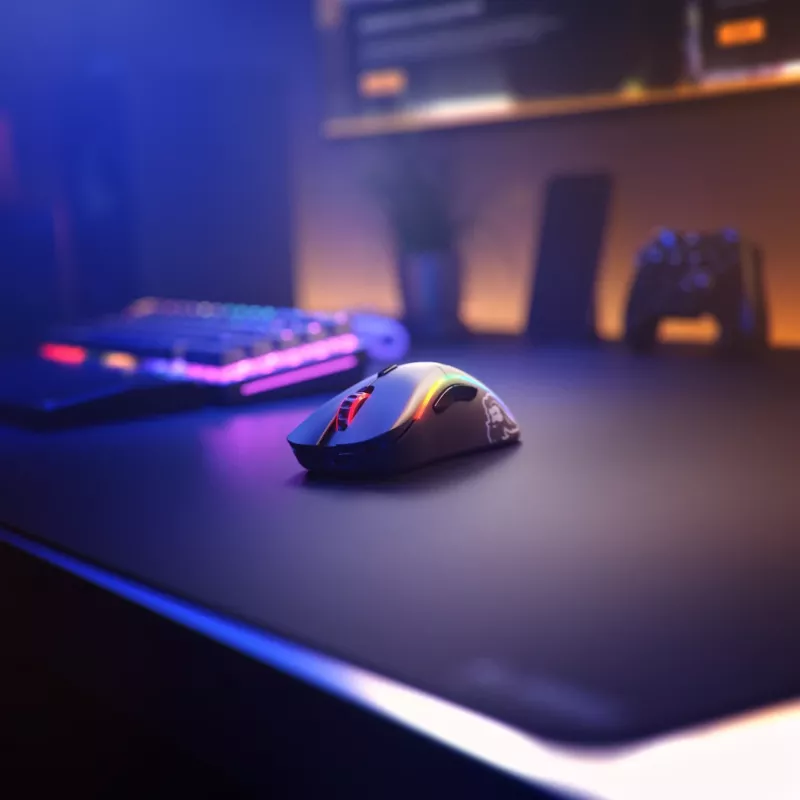 Glorious Gaming Glorious Model D Wireless - Matte Black, Right-hand, RF Wireless, 19000 DPI, Black