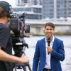 Handheld condenser microphone RØDE Interview Pro — omnidirectional, 48 kHz/32-bit, 32 GB, wireless, max 200 m, black