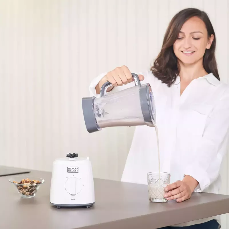 Tabletop blender Black & Decker BXJB500E — 1.5 L glass jar, 500 W, 2 speeds, pulse, ice-crush